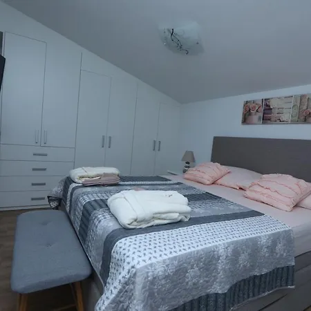 Susann * Šibenik